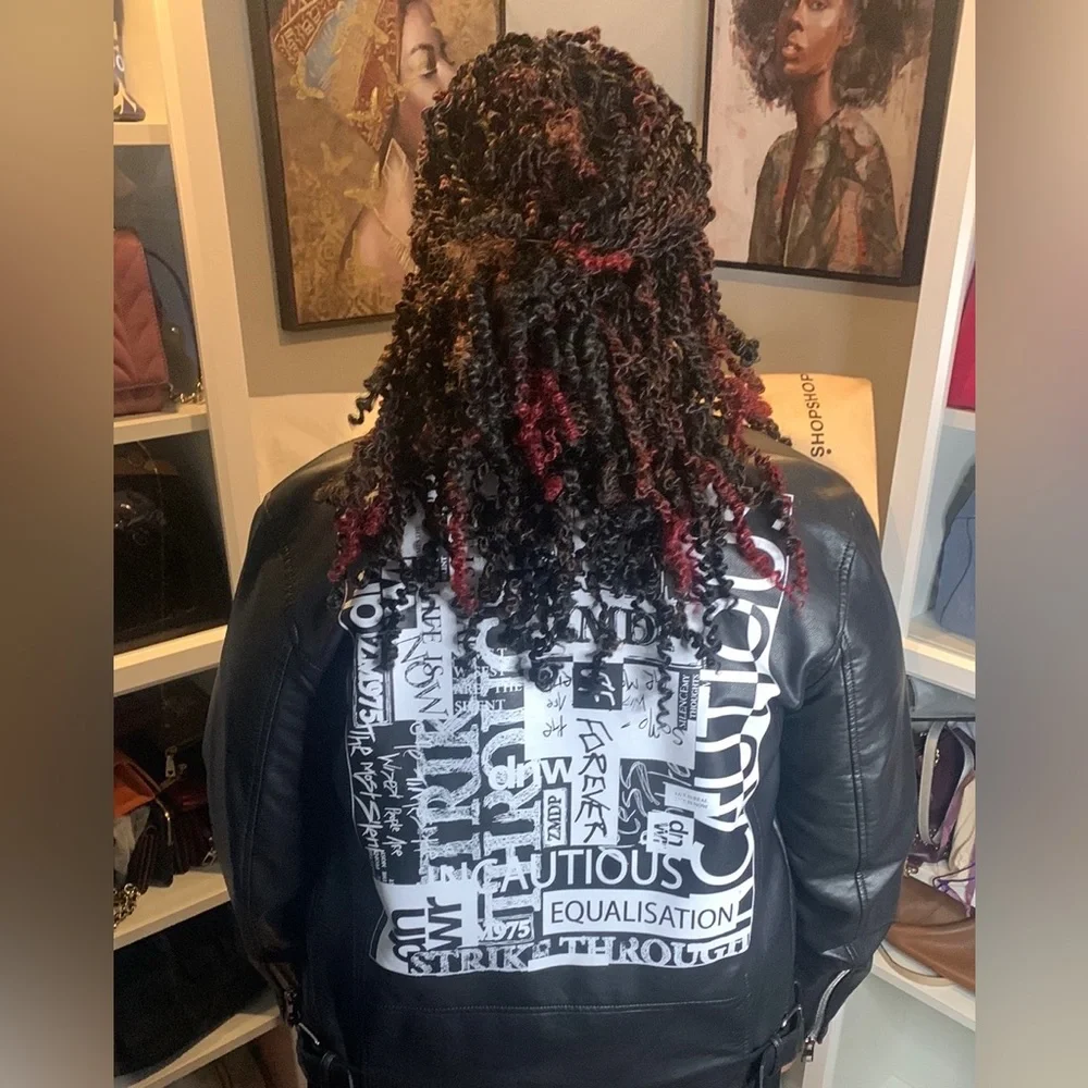 Zara Oversized Faux Leather Moto Jacket in great Preloved condition - Picture 2 of 6